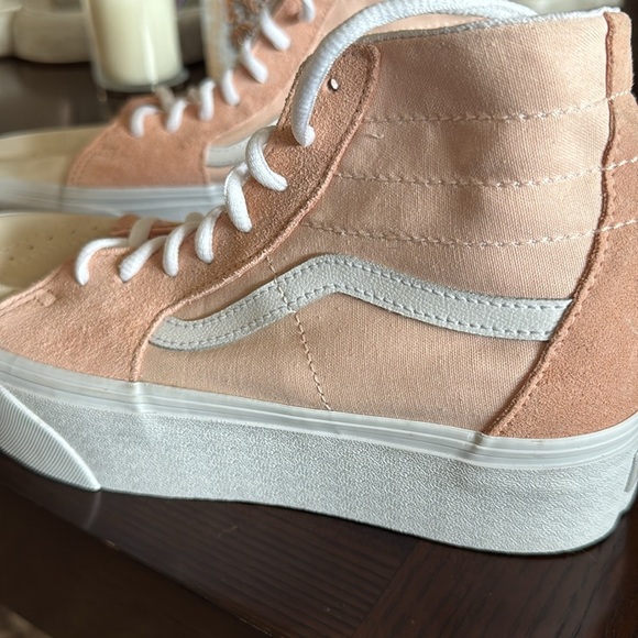 NWOB VANS Sk8-Hi Tapered Sneaker Platform Suede Peach Canvas - Picture 3 of 5